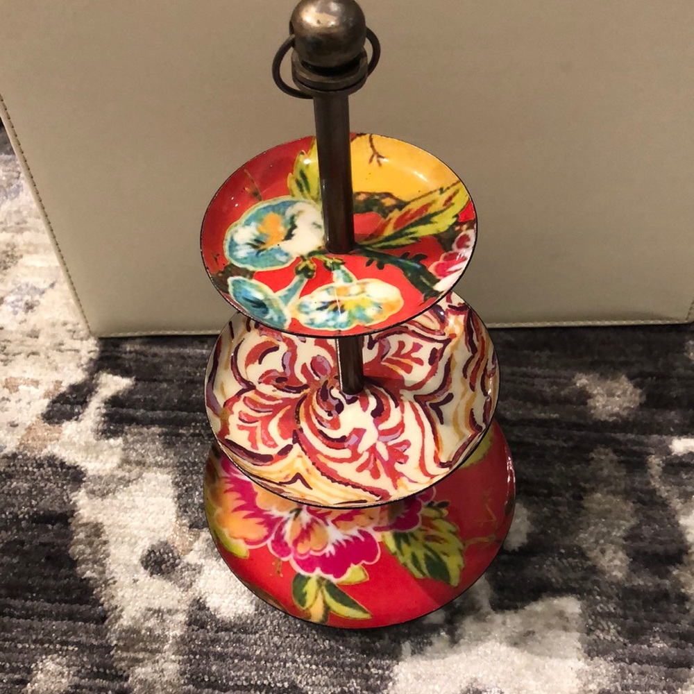 Decorative Jewelry Holder